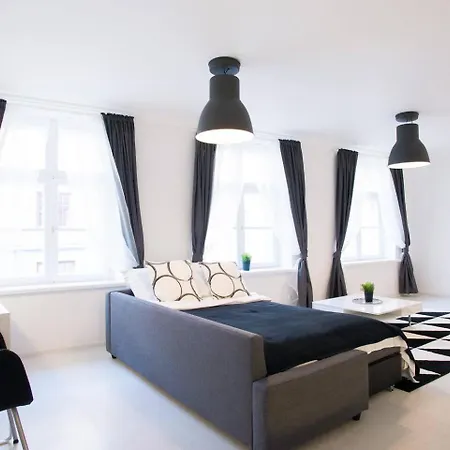 Apartment Old